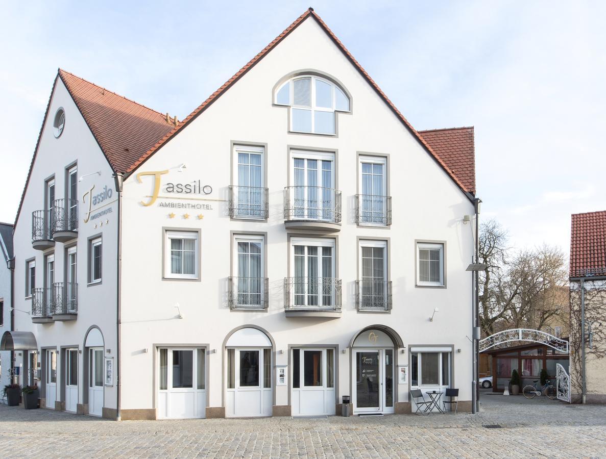 Ambienthotel Tassilo Dingolfing Exterior foto